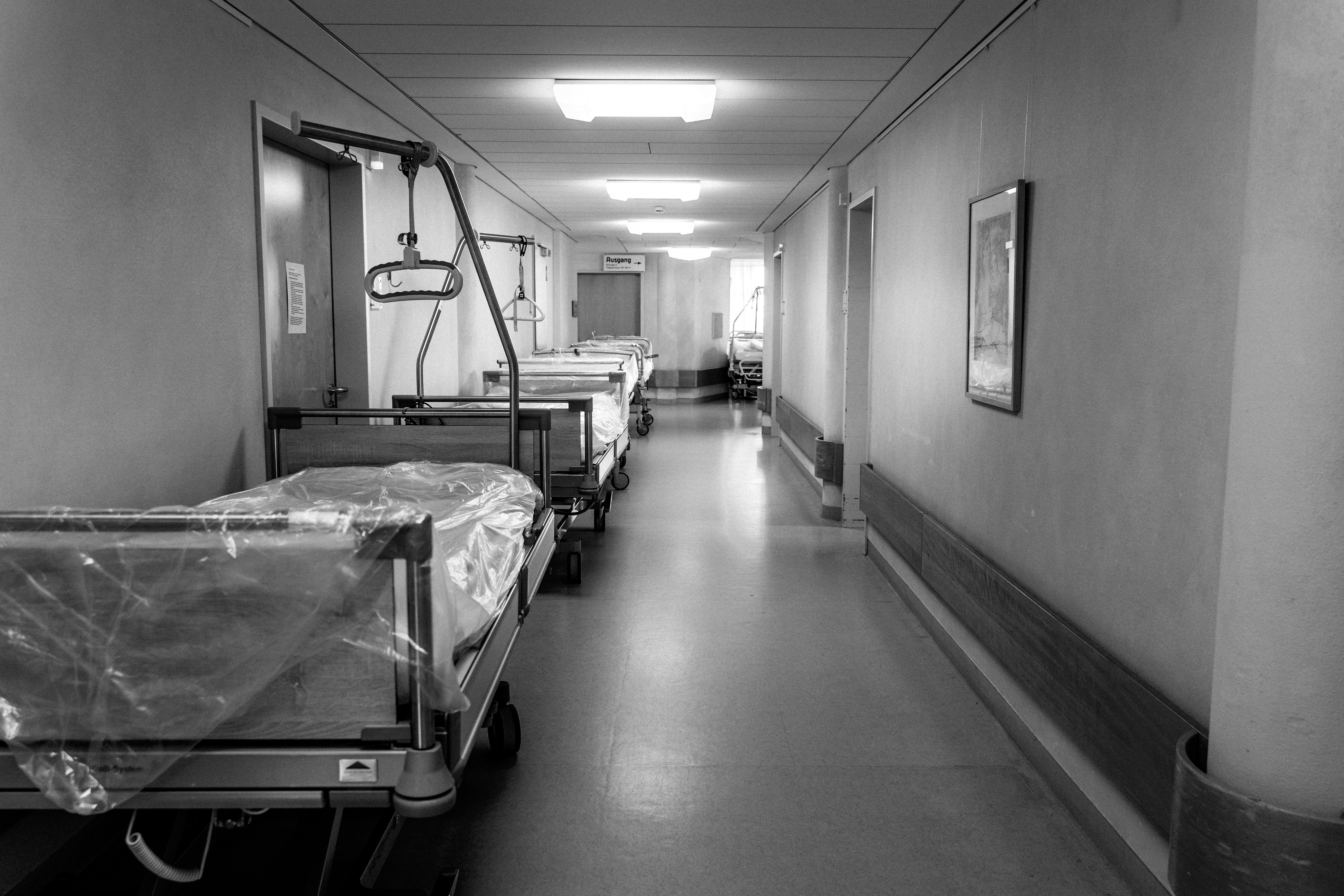 Intensive Care Unit (ICU)